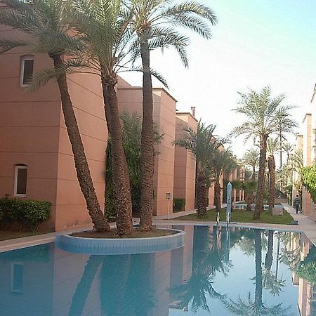 Riad Les Portes De La Medina Marrakesh Ruang foto