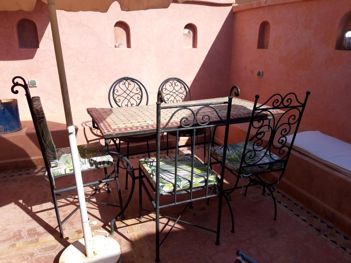 Riad Les Portes De La Medina Marrakesh Bagian luar foto