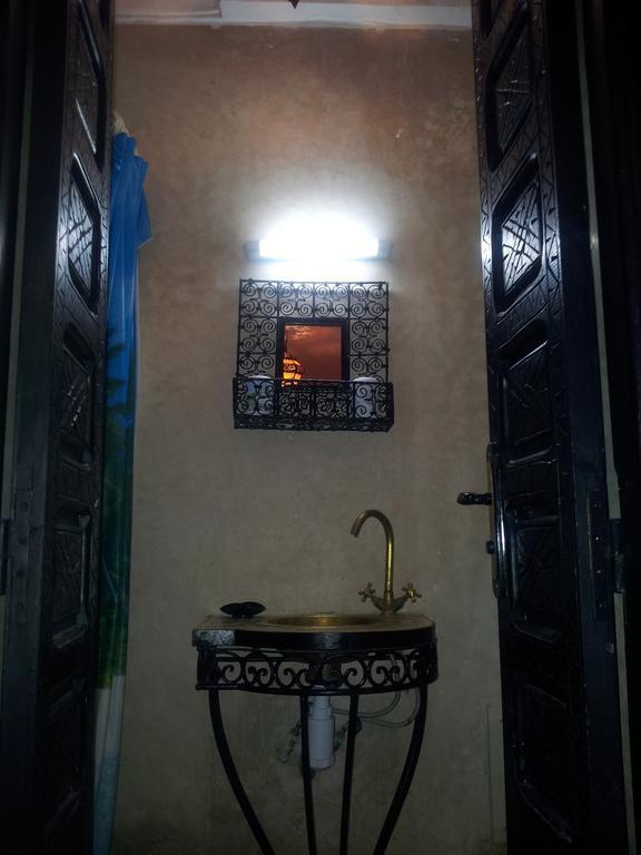 Riad Les Portes De La Medina Marrakesh Ruang foto