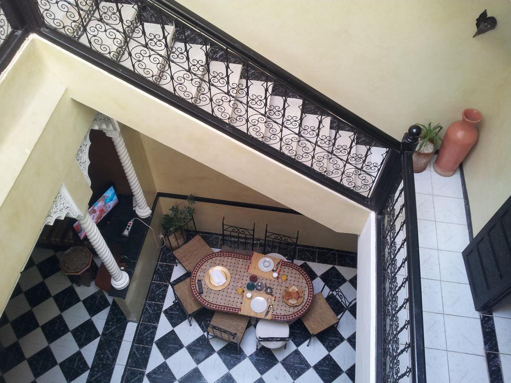 Riad Les Portes De La Medina Marrakesh Bagian luar foto